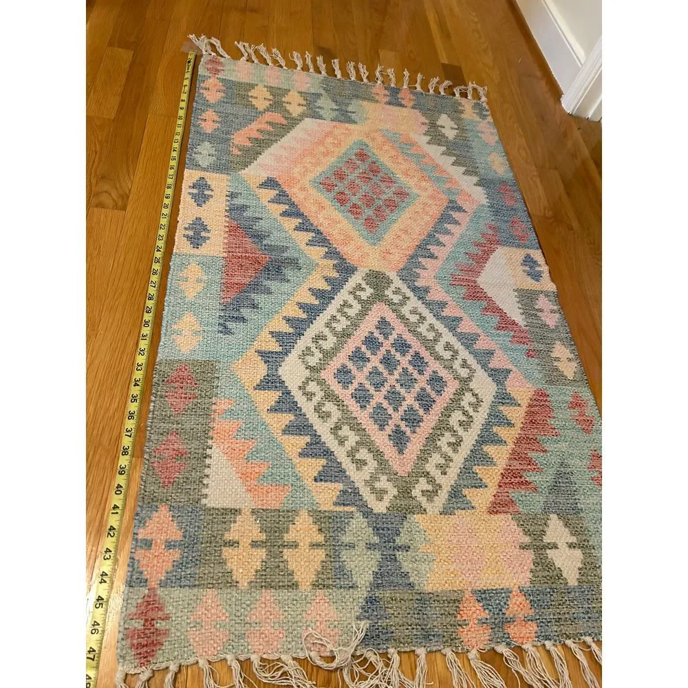 Geometric Patterned Area Rug - Multicolor - Picture 2 of 5